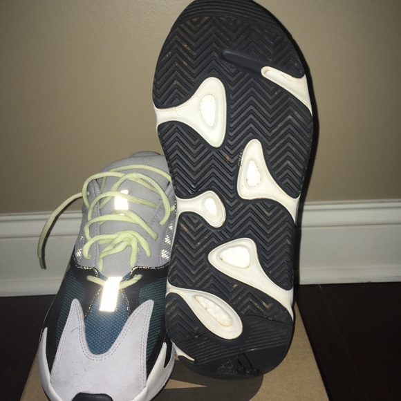 Yeezy 700